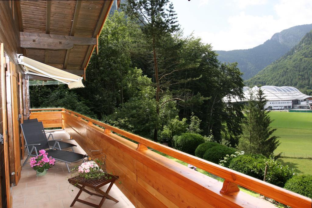 Ferienwohnung Am Roemerweg Wald Інцель Екстер'єр фото